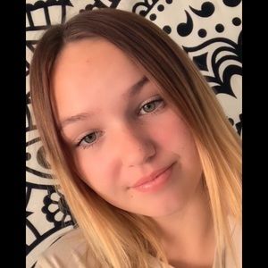 Meet your Posher, Kaylee